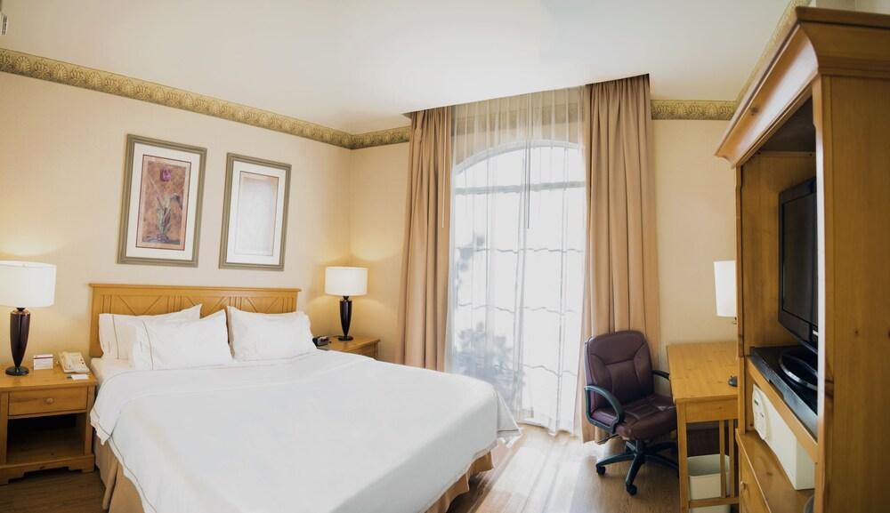 Holiday Inn Express Guanajuato By Ihg Экстерьер фото