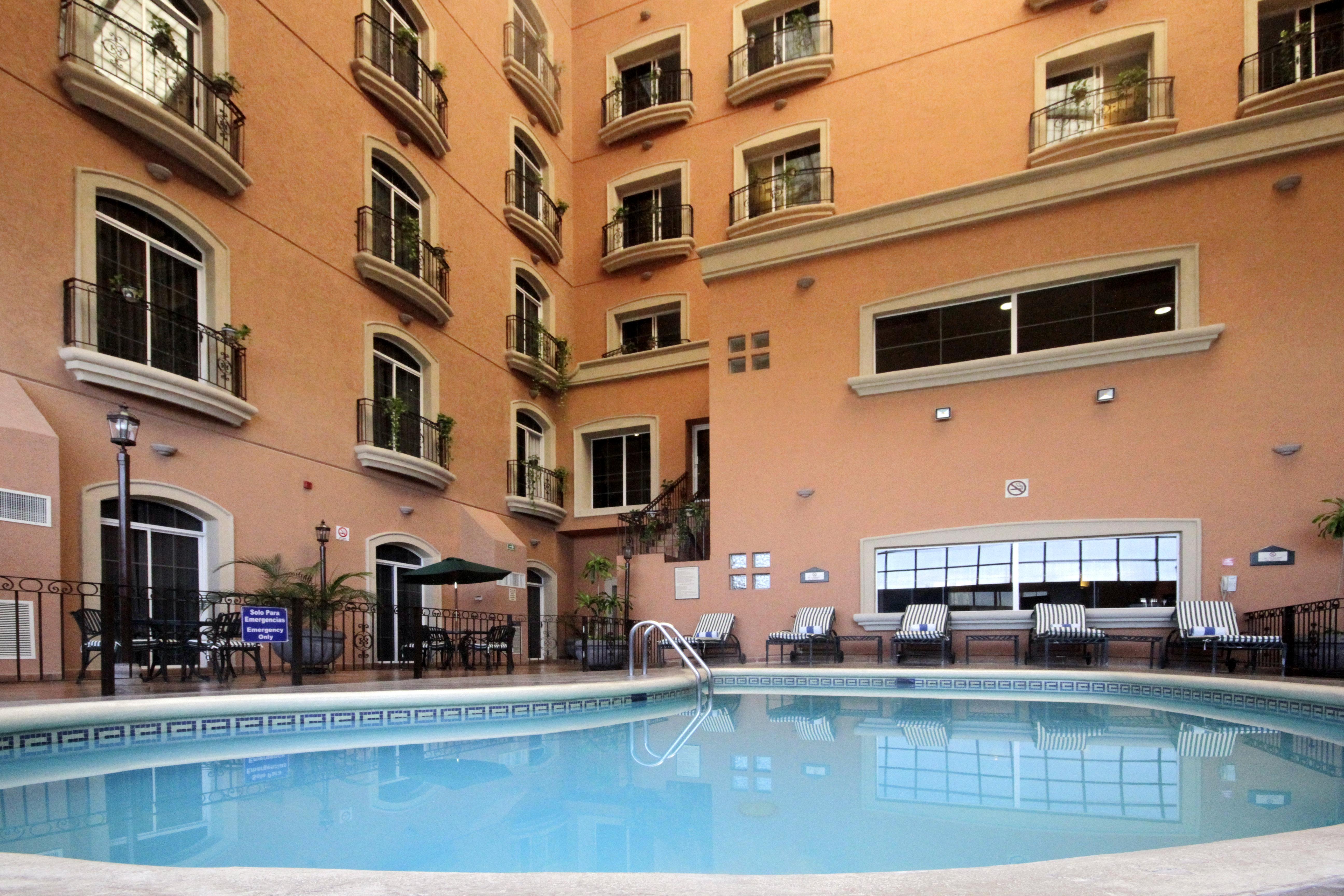 Holiday Inn Express Guanajuato By Ihg Экстерьер фото