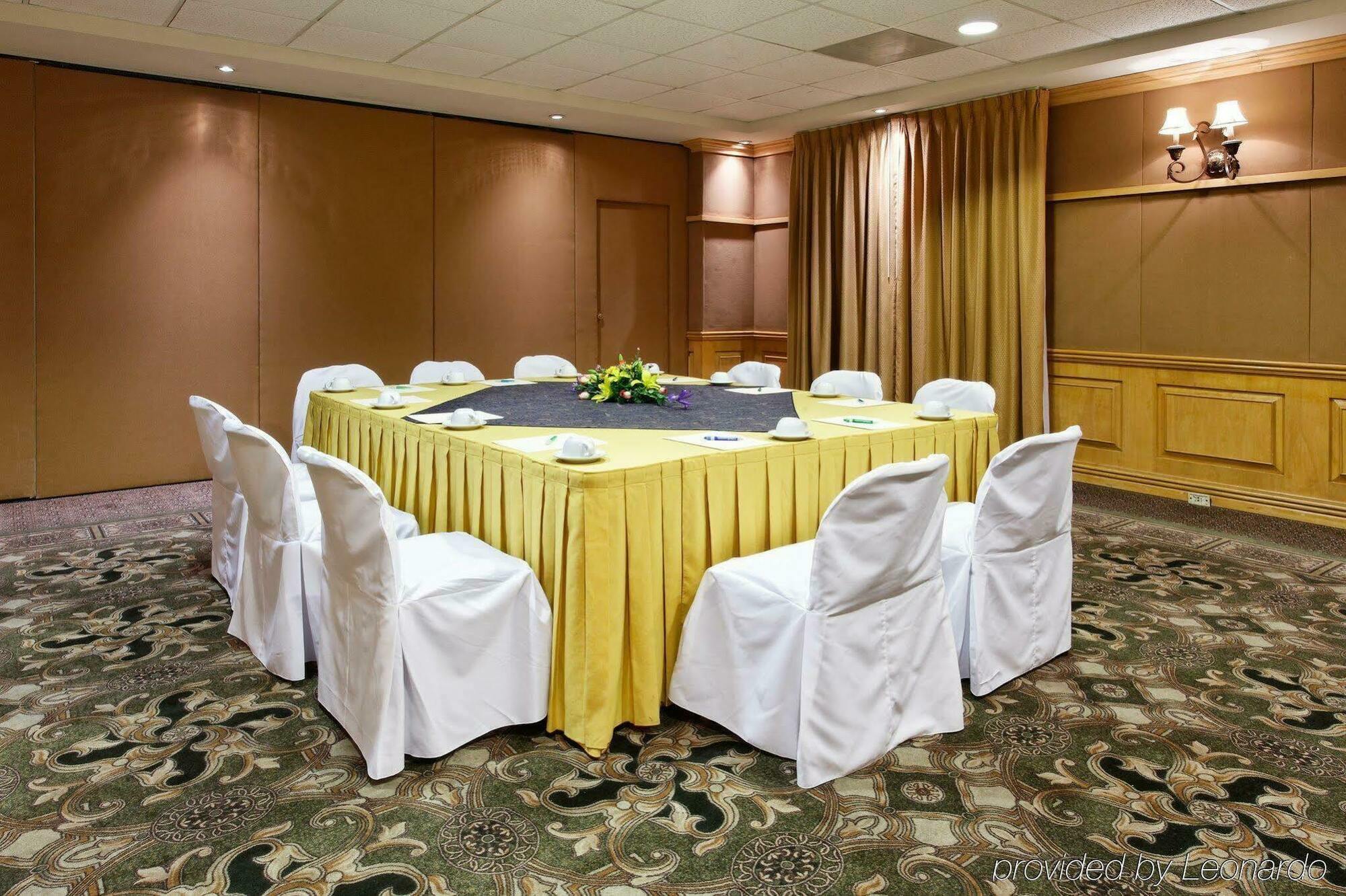 Holiday Inn Express Guanajuato By Ihg Экстерьер фото